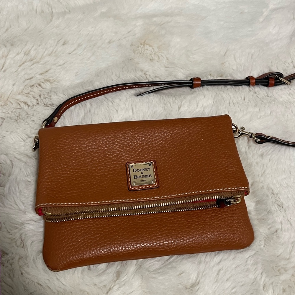 Dooney & Bourke Cross Body Bag